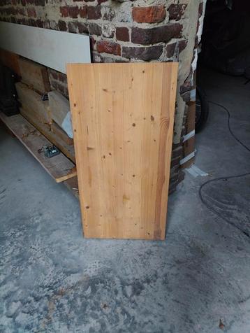 Planken  beschikbaar voor biedingen