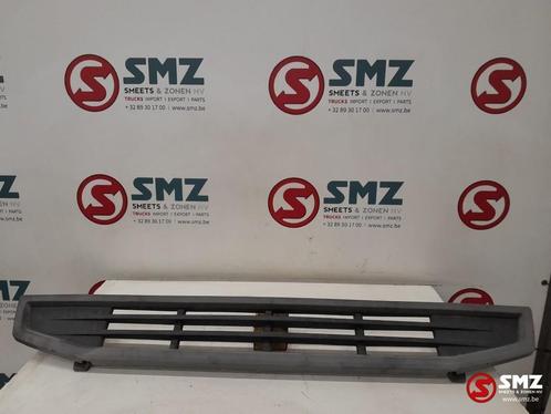Occ bovenste traptrede grille Volvo, Auto-onderdelen, Vrachtwagen-onderdelen, Volvo, Carrosserie en Plaatwerk, Gebruikt