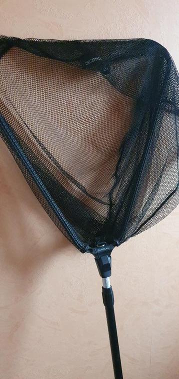 NIEUW EN ZO GOED ALS NIEUWE HENGEL MATERIAAL  beschikbaar voor biedingen