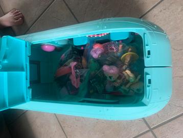 Lol bus met toebehoren beschikbaar voor biedingen