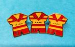 Germinal Ekeren KFC 1992 voetbal 3 vintage pin pins buttons, Ophalen of Verzenden, Zo goed als nieuw, Sport, Speldje of Pin