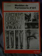 BOEKEN  smeden -kunstsmeden, Ophalen of Verzenden