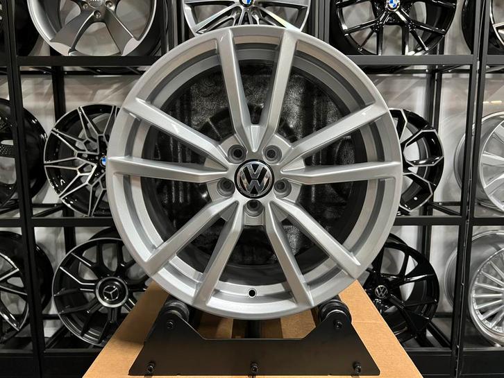 17'' Volkswagen velgen Pretoria LOOK 5X100 Polo 2G AUDI A1, Auto-onderdelen, Banden en Velgen, Velg(en), 17 inch, Nieuw, Ophalen of Verzenden
