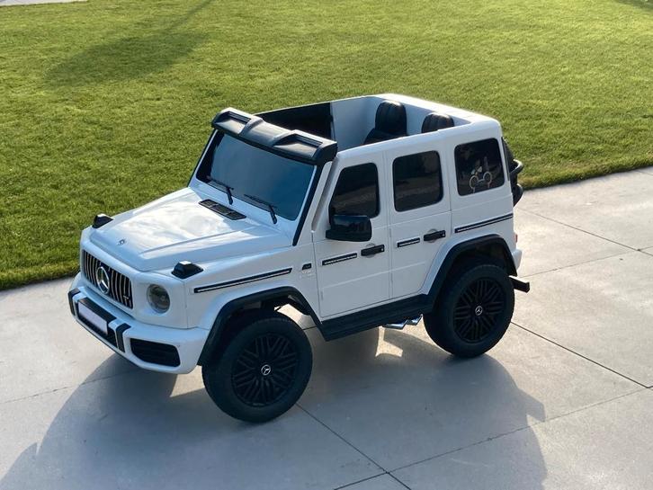 Mercedes G63 AMG XXL 24V - 2 persoons met rubberen banden !, Kinderen en Baby's, Speelgoed | Buiten | Accuvoertuigen, Zo goed als nieuw