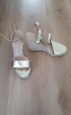 Nieuw! ALDO Sleehak sandalen maat 39, Kleding | Dames, Schoenen, Nieuw, Sandalen of Muiltjes, Ophalen of Verzenden, Aldo