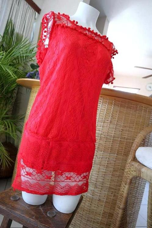 vintage dressing fijn rood gedetailleerde mini-jurk, Kleding | Dames, Jurken, Gedragen, Maat 38/40 (M), Rood, Knielengte, Ophalen of Verzenden