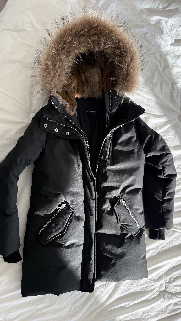 Parka Mackage femme – S (36) – Comme neuf, Kleding | Dames, Jassen | Winter, Zo goed als nieuw, Maat 36 (S), Zwart, Ophalen of Verzenden