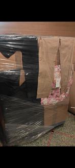 DERNIÈRE PALETTE DE 250 VÊTEMENTS NEUFS, Ophalen, Nieuw