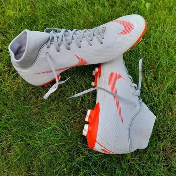 Voetbalschoenen Nike Mercurial Superfly 6 Academy -maat 42