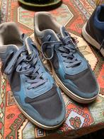 Sportieve herenschoenen, Ophalen
