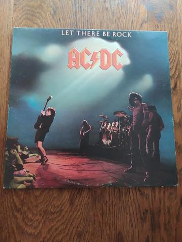 33 T vinyl ACDC beschikbaar voor biedingen
