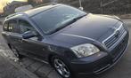 TOYOTA AVENSIS 2.0 D-4D 2005 CLIM.DIG/254.000 KM/EXP:1.499 €, Auto's, Toyota, Avensis, Leder, Bedrijf, 5 deurs