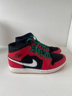 Jordan 1 mid SE, Ophalen, Gedragen