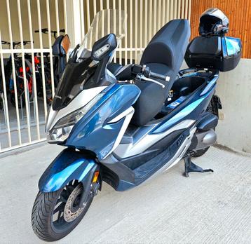 Honda Forza 300cc uit het jaar 2020 beschikbaar voor biedingen
