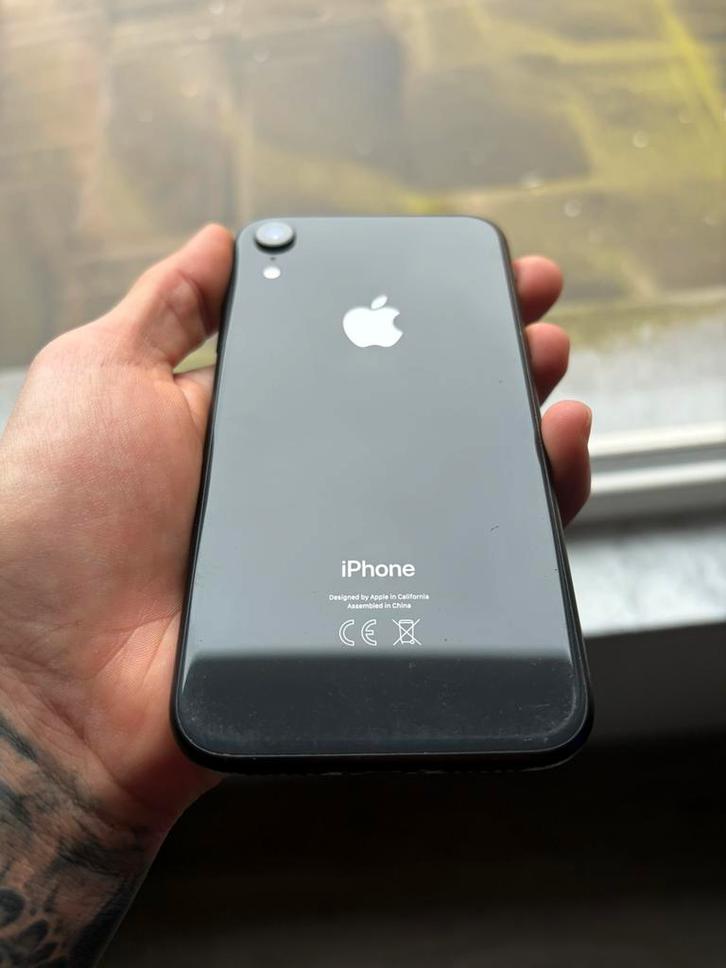 iPhone XR 128GB Zwart – Goede staat – Incl. hoesje & lader, Télécoms, Téléphonie mobile | Apple iPhone, Comme neuf, 128 GB, iPhone XR