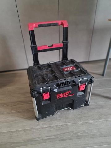 Nieuwe milwaukee packout bak beschikbaar voor biedingen