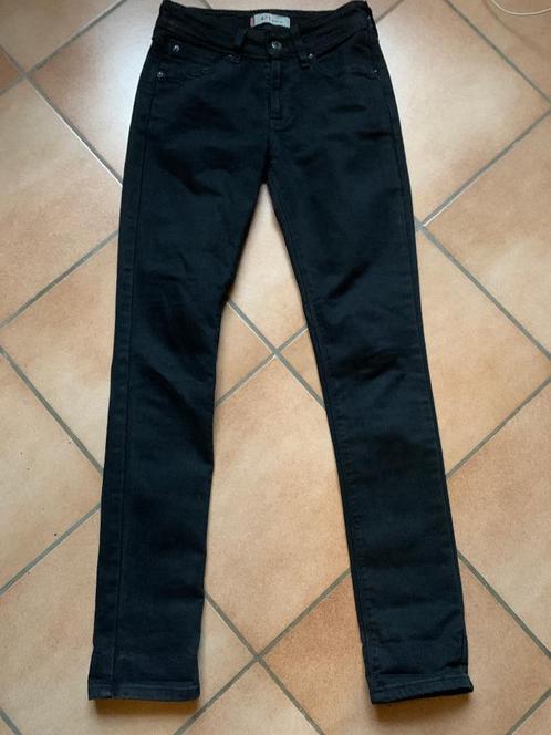 Levis 471 zwarte jeans W27 L32 Slim Fit intens zwart Uits st, Kleding | Dames, Spijkerbroeken en Jeans, Gedragen, W27 (confectie 34) of kleiner