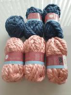 3 blauwe en 3 roze bollen breiwol. Nieuw, Hobby en Vrije tijd, Nieuw, Wol of Garen, Ophalen of Verzenden, Breien