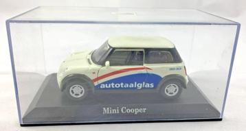 Welly Mini Cooper Autotaalglas modelauto met display 1:38 beschikbaar voor biedingen