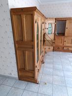 Prachtige zware eiken wandkast, Antiek en Kunst, Ophalen
