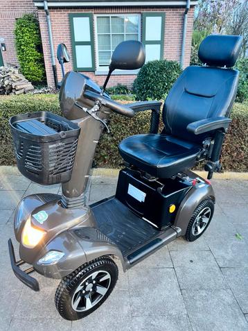 Vermeiren Carpo 4LTD Scootmobiel Luxe invalide scooter beschikbaar voor biedingen