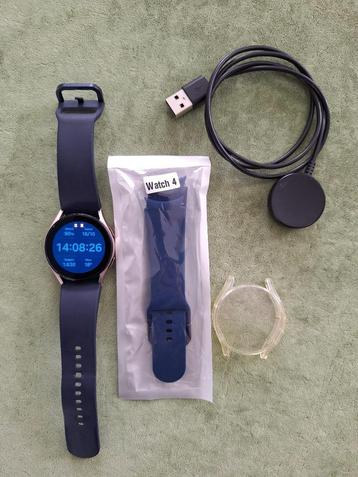 Samsung galaxy watch 4 40mm met extra accessoires beschikbaar voor biedingen
