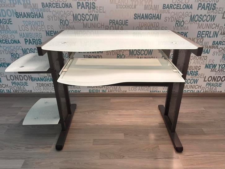 Glazen bureautafel, Huis en Inrichting, Kasten | Computermeubels, Zo goed als nieuw, 70 tot 120 cm, 70 tot 120 cm, 40 tot 80 cm