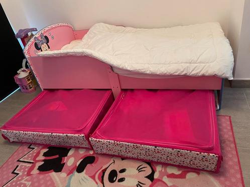 Minnie mouse bed tapijt opbergbox zitbank…, Kinderen en Baby's, Kinderkamer | Bedden, Zo goed als nieuw, Matras, Ophalen of Verzenden