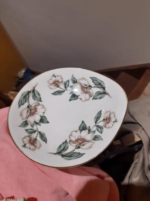 Coupelle forme ovoïde - porcelaine anglaise, Antiek en Kunst, Antiek | Servies los, Ophalen of Verzenden