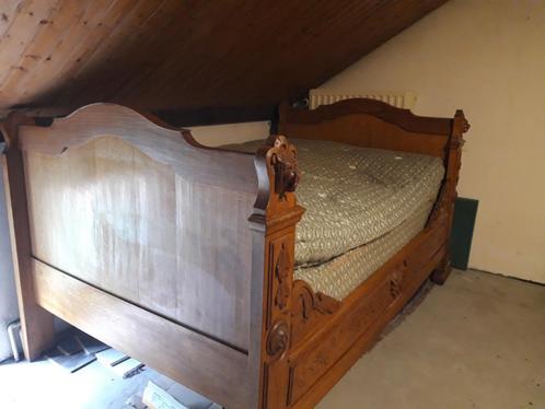 Lit tête de lion, Huis en Inrichting, Slaapkamer | Bedden, Gebruikt, Eenpersoons, 120 cm, 210 cm, Hout, Ophalen