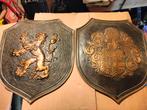 Vintage kasten (brons of imitatie), Antiek en Kunst, Antiek | Overige Antiek, Ophalen