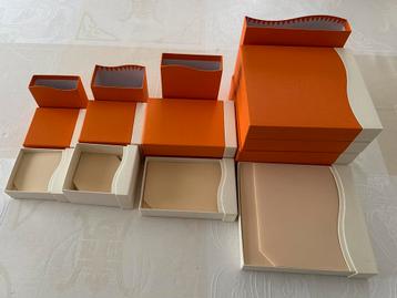 12 kartonnen oranje juwelen boxen, 4 formaten 