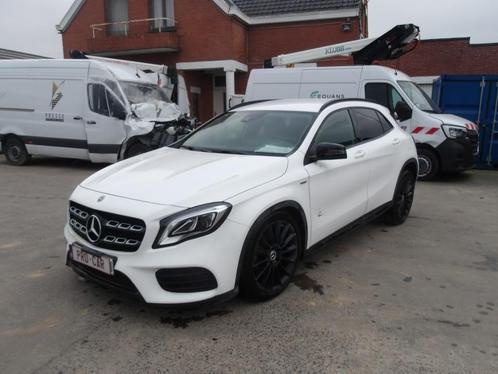 Mercedes Gla  Waterschade !!!!, Auto's, Mercedes-Benz, Bedrijf, Te koop, GLA, ABS, Airconditioning, Boordcomputer, Centrale vergrendeling