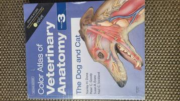 Color Atlas of Veterinary Anatomy – Volume 3: The Dog and Ca beschikbaar voor biedingen
