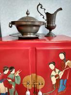 Soupière & Aiguière en étain, style Louis XVI, Enlèvement