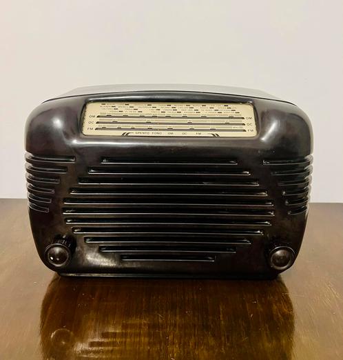 RADIO VINTAGE SIEMENS Super 523U, 1953, AUTRICHE, RARE, Antiquités & Art, Antiquités | TV & Hi-Fi, Envoi