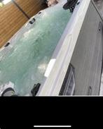 Jacuzzi, Ophalen, Zo goed als nieuw, Afdekzeil, Vast