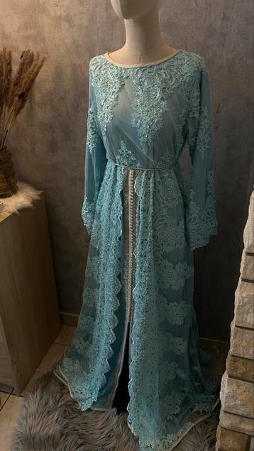 robe de bal et caftan marocain, Enlèvement ou Envoi, Comme neuf, Taille 36 (S), Robe de gala