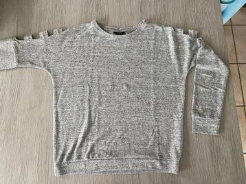Pull - taille 146/152