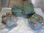 lot de vêtements militaires (36 pièces), Ophalen, Overige soorten, Kleding of Schoenen