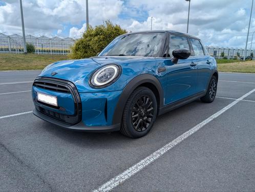 MINI Cooper 5-deurs - Island Blue - Uitstekende staat, Auto's, Mini, Particulier, Cooper, ABS, Achteruitrijcamera, Adaptieve lichten