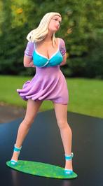 1/18 Figurine féminine, Collections, Statues & Figurines, Enlèvement ou Envoi, Neuf, Humain