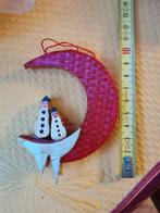 Houten figuurtje mannetjes in maan voor kerstboom. Kerstbal., Hobby en Vrije tijd, Kaarten | Zelfgemaakt, Ophalen of Verzenden