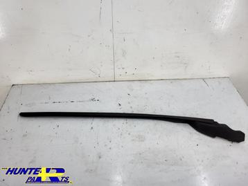 Raamlijsten L  Volvo V40 II 2.0 D4 Summum ('12-'19) 31378572 beschikbaar voor biedingen