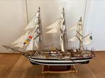 AMERIGO VESPUCCI, Hobby en Vrije tijd, Modelbouw | Boten en Schepen, Ophalen, Zo goed als nieuw