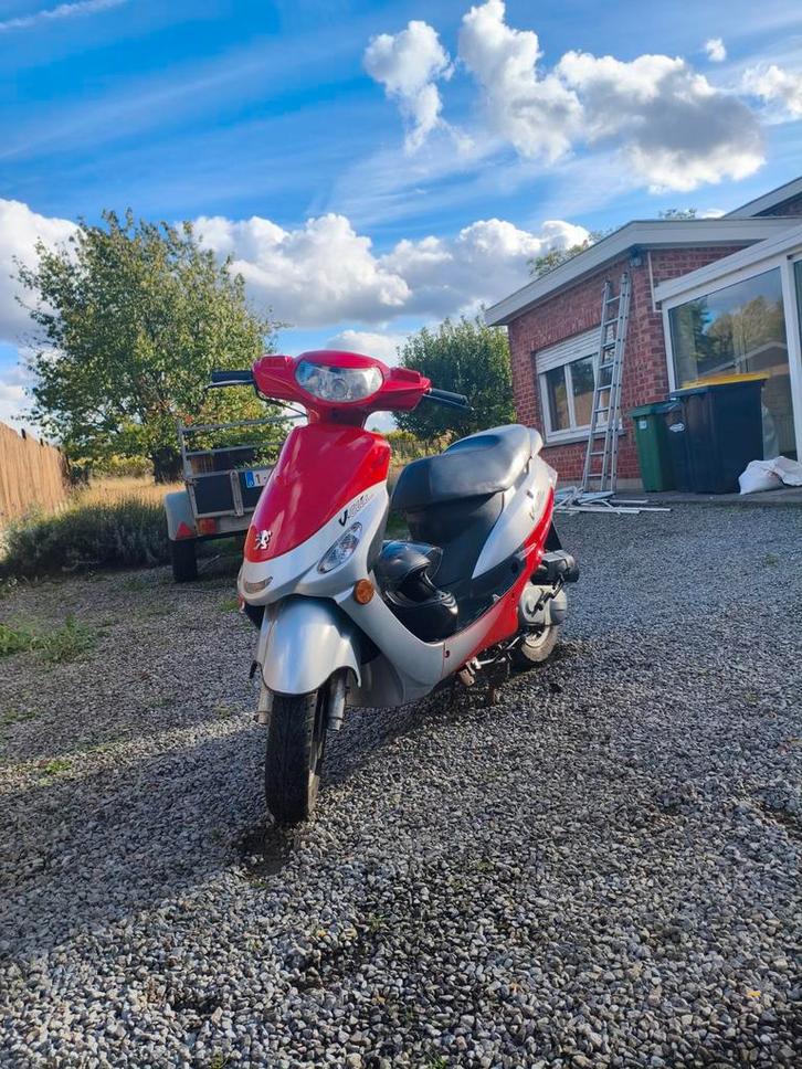 Peugeot V clic rebuild 70cc ( b klasse ), Fietsen en Brommers, Scooters | Overige merken, Gebruikt, Ophalen