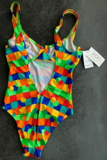 NIEUW Mooi „LYCRA” badpak maat: 38 beschikbaar voor biedingen