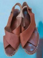 ✨️Sandalen - Maat 36 - Gedragen maar in goede staat✨️, Kleding | Dames, Schoenen, Bruin, Gedragen, Sandalen of Muiltjes, Ophalen of Verzenden