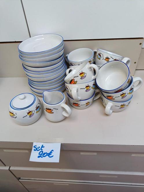 Setje koffieservies (12), Verzamelen, Porselein, Kristal en Bestek, Zo goed als nieuw, Compleet servies, Overige materialen, Ophalen of Verzenden