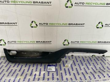 Voorbumper Deel R-DESIGN Rechts Volvo S60 NIEUW 31425114 beschikbaar voor biedingen